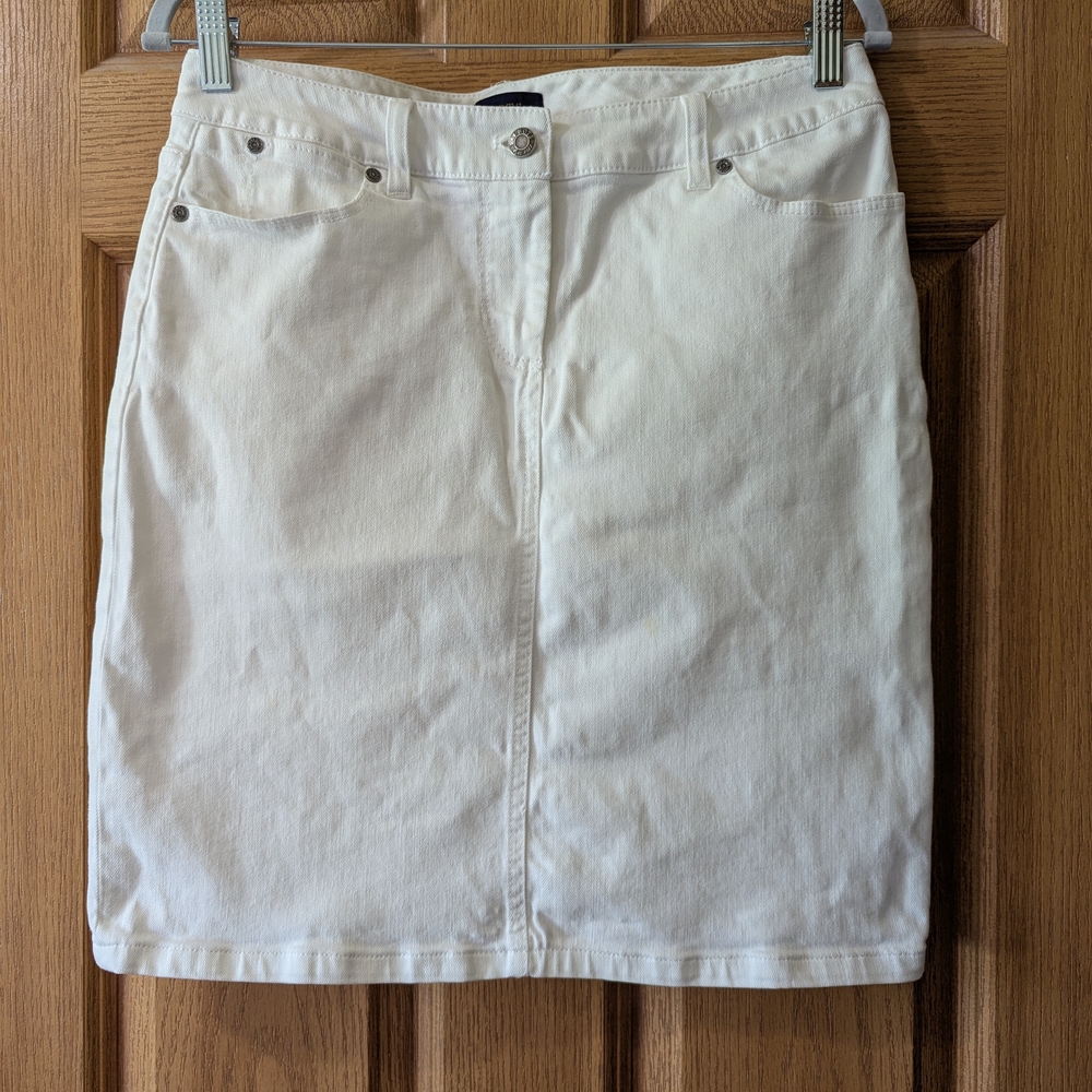 Talbots White Knee-Length Pencil Skirt